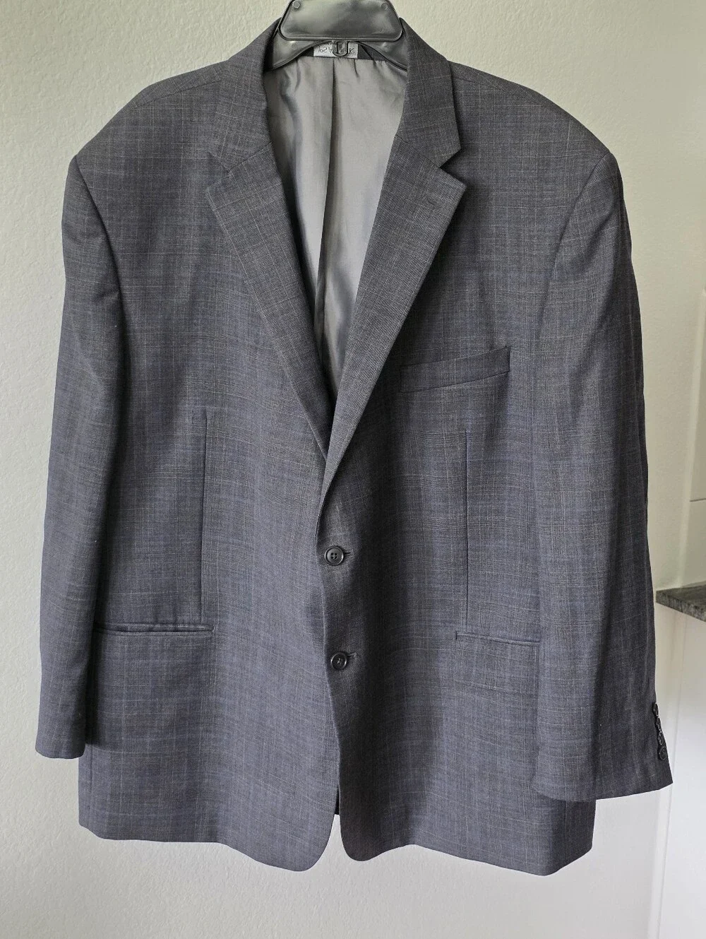 Jos A Bank Executive Gray 100% Wool Blazer Sport Coat 52R 2 Button Men Career